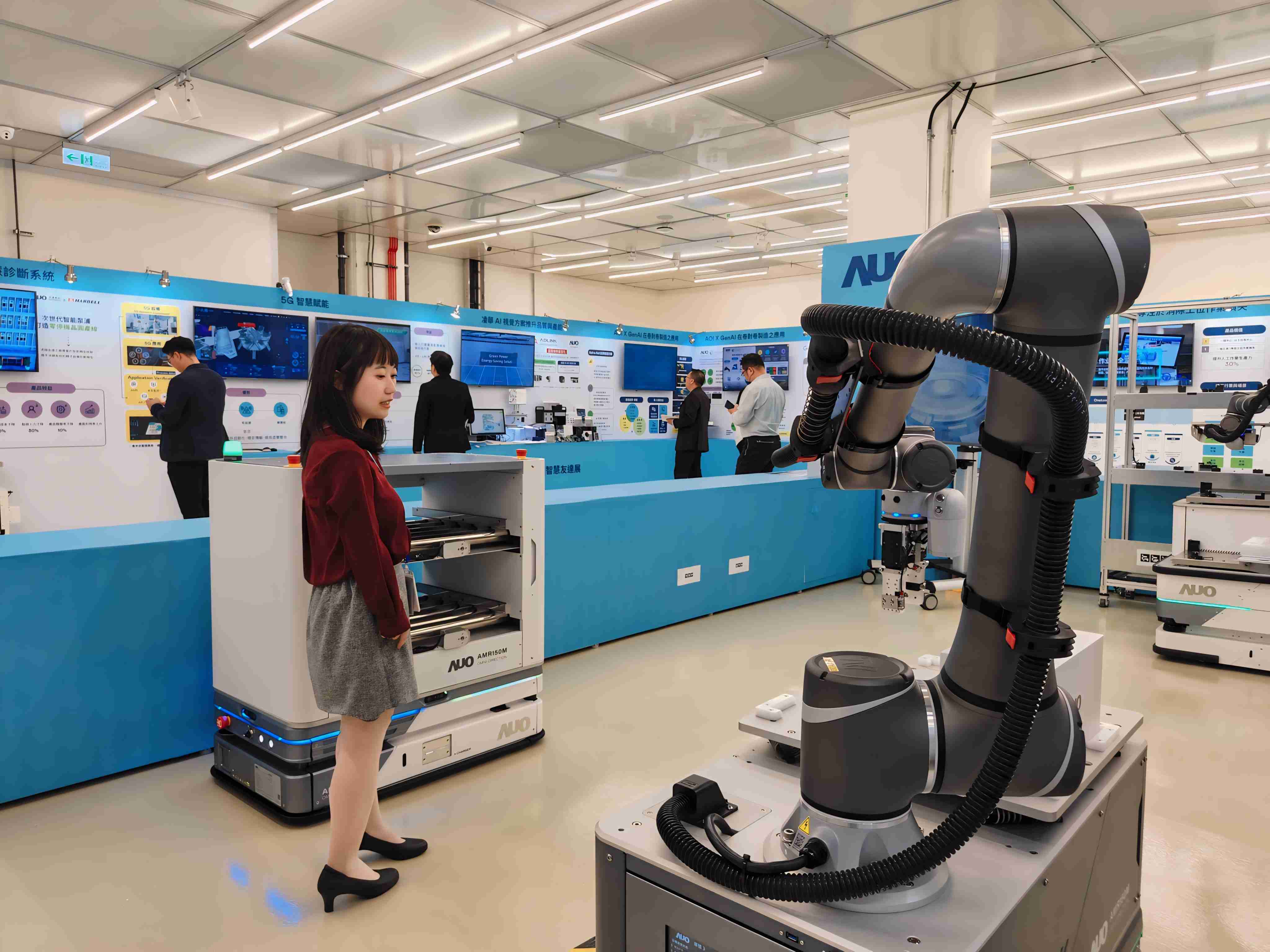 2024智能彩神vll展邀集生态圈伙伴共同参展，，，从数字应用、、、净零减碳到能源发展，，创造全方位永续商机，，，，携手生态圈伙伴迈向永续未来